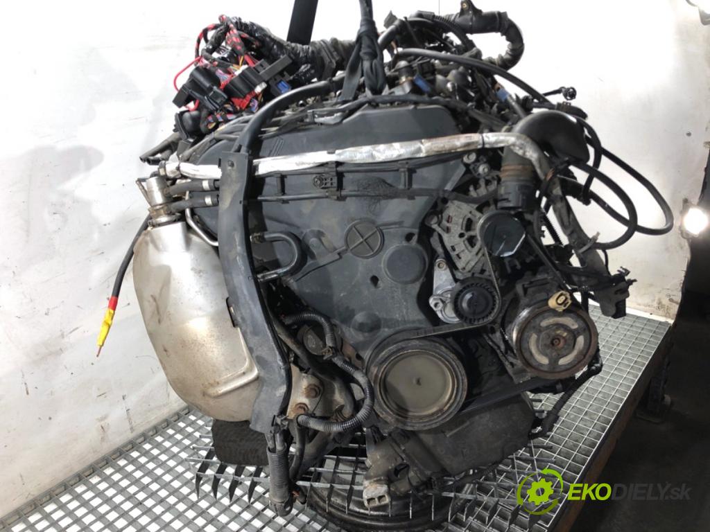 AUDI A4 B8 Kombi 2015 110 kW 2.0 TDI 1968 Motor CSU (Motor)