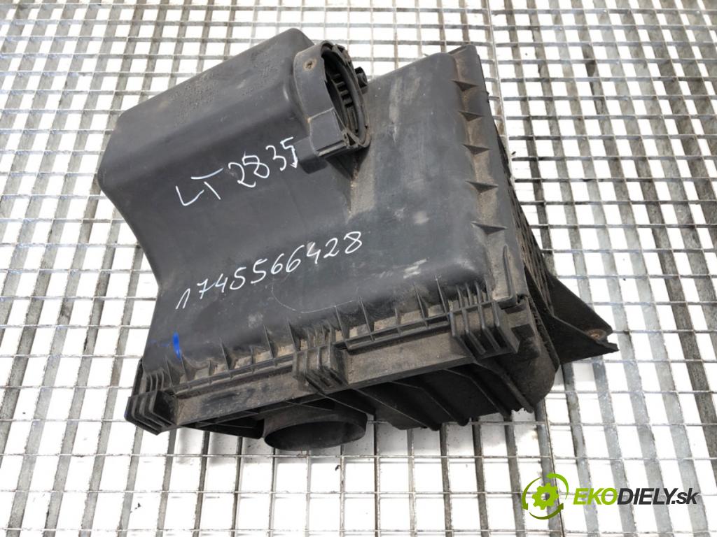 VW LT 28 35 Autobus 2001 80 kW 2.5 TDI 2461 Obal filtra vzduchu 2D0129601 (Obal filtra vzduchu)