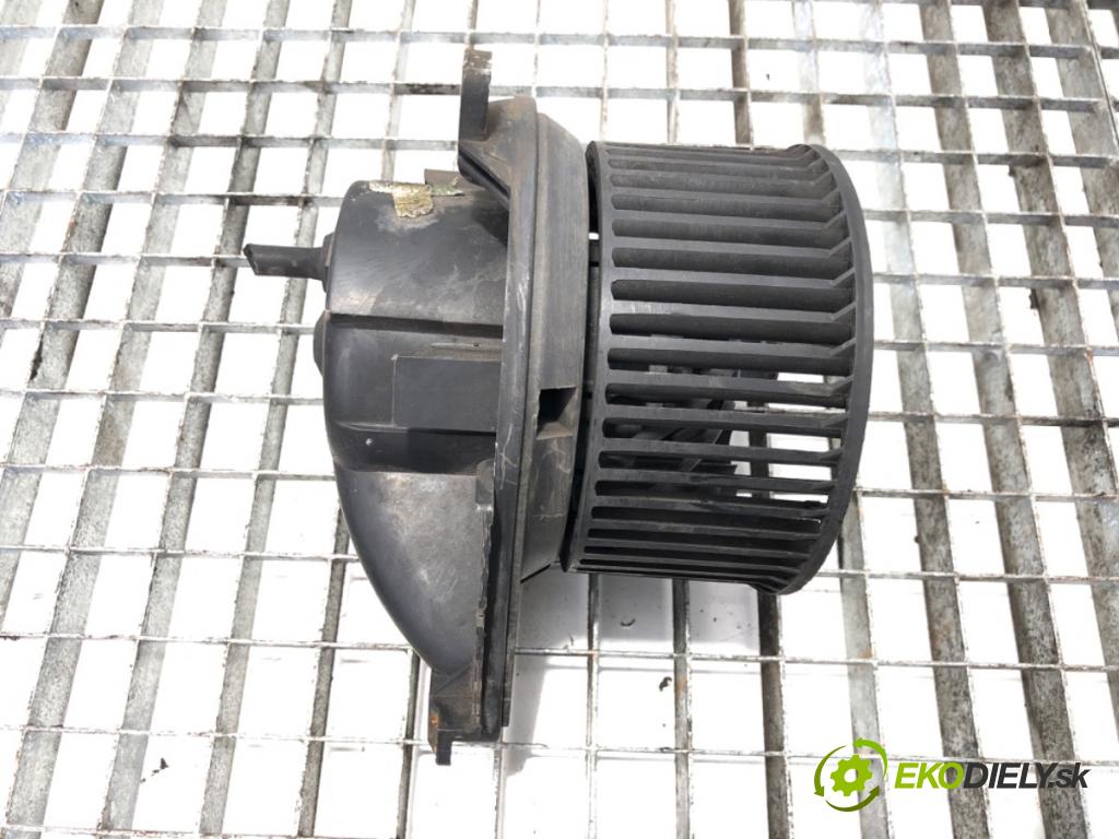 VW LT 28 35 Autobus 2001 80 kW 2.5 TDI 2461 ventilátor kúrenia 651586K