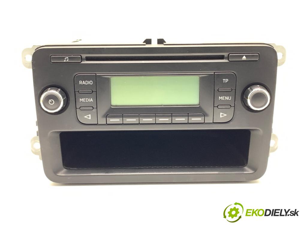 SKODA RAPID liftback 2015 55 kW 1.2 1198 RADIO 5J0035152C (Audio zariadenie)