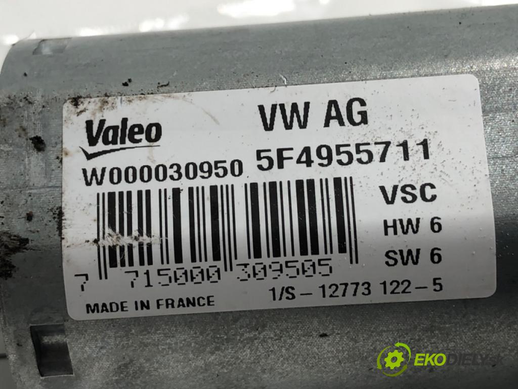 SKODA RAPID liftback 2015 55 kW 1.2 1198 Motor stieračov zad 5F4955711
