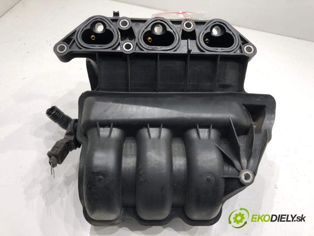 SKODA RAPID liftback 2015 55 kW 1.2 1198 potrubí sání 03E129711F (Sací potrubí)