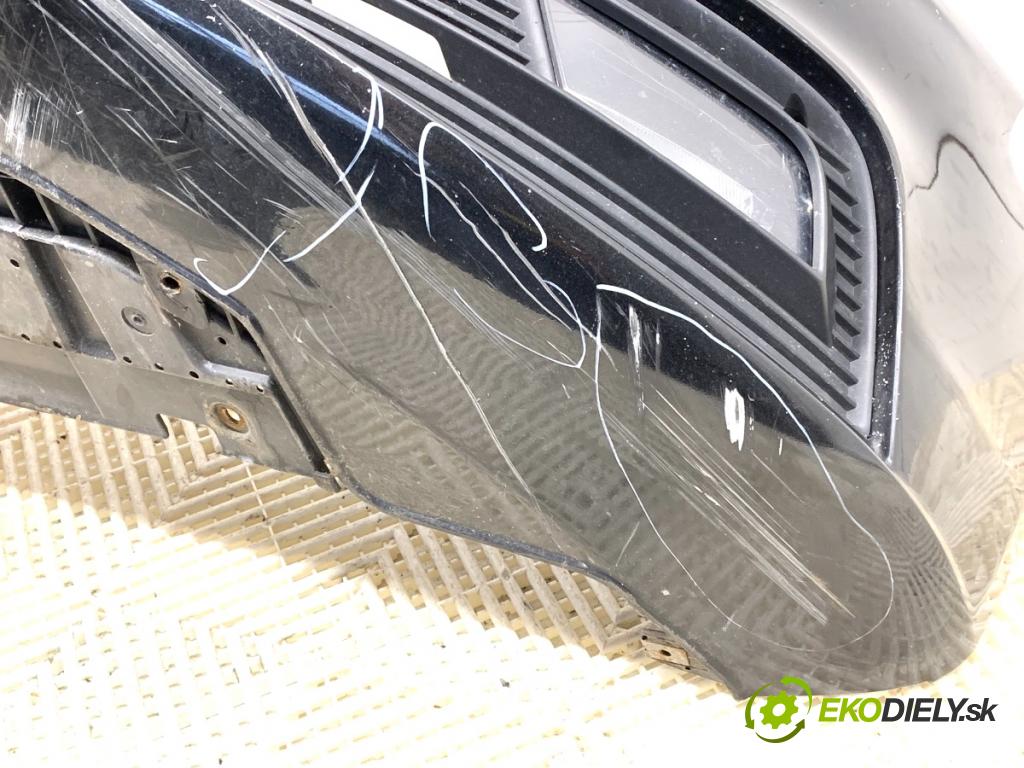 AUDI A4 B8 Kombi 2015 110 kW 2.0 TDI 1968 nárazník přední část LIFT