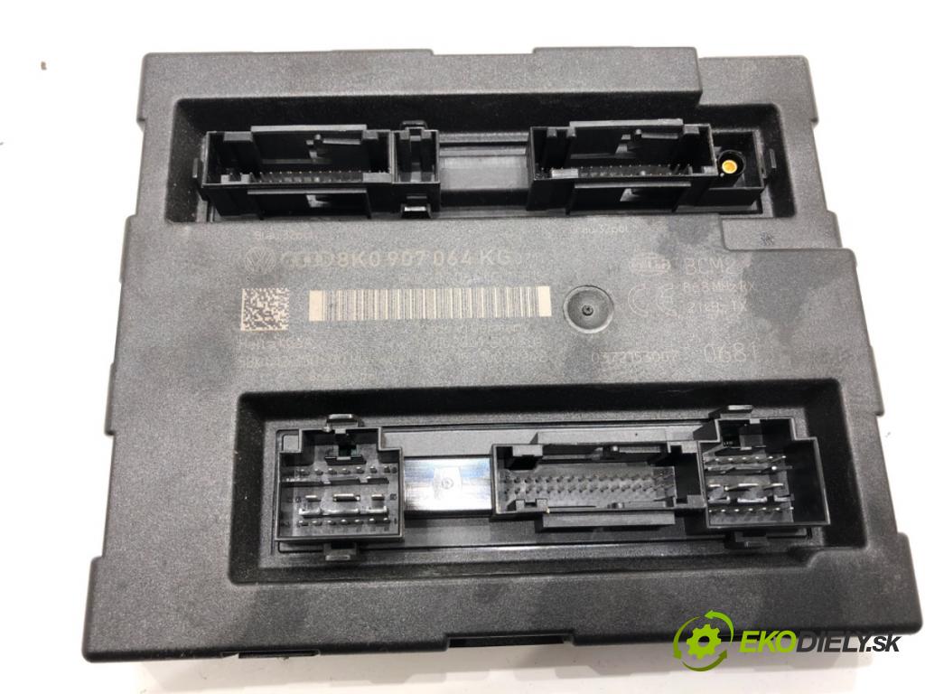 AUDI A4 B8 Kombi 2015 110 kW 2.0 TDI 1968 Modul komfortu 8K0907064KG (Modul komfortu)