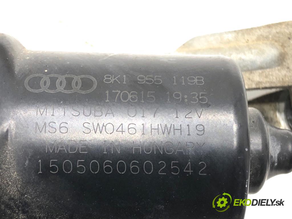 AUDI A4 B8 Kombi 2015 110 kW 2.0 TDI 1968 Mechanizmus stieračov predný 8K1955023D (Motorček stieračov predný)