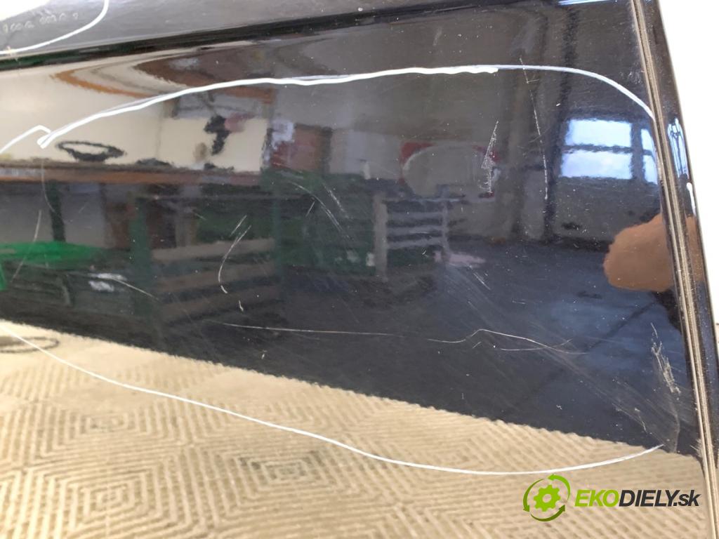 AUDI A4 B8 Kombi 2015 110 kW 2.0 TDI 1968 Dvere pravy zad