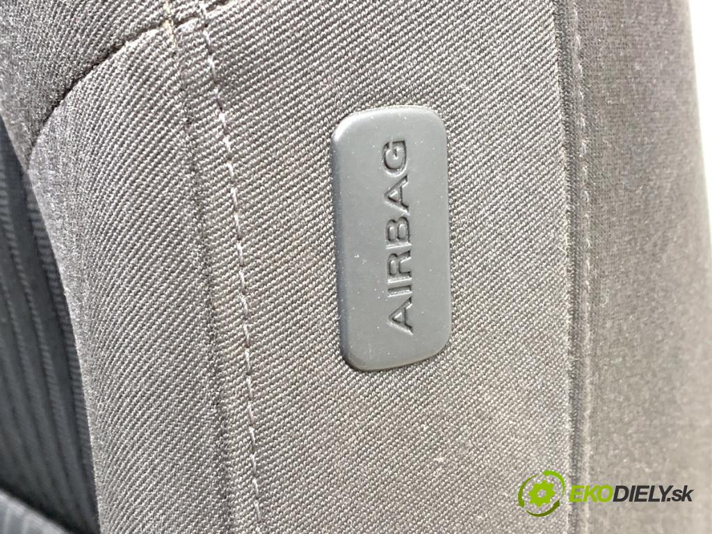 AUDI A4 B8 Kombi 2015 110 kW 2.0 TDI 1968 Sedadlo ľavy predný