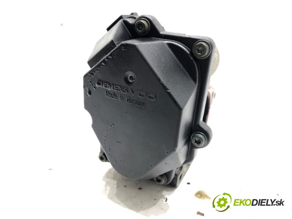 VW PASSAT B6 Kombi 2005 103 kW 2.0 TDI 1968 škrtíci klapka  (Škrticí klapky)