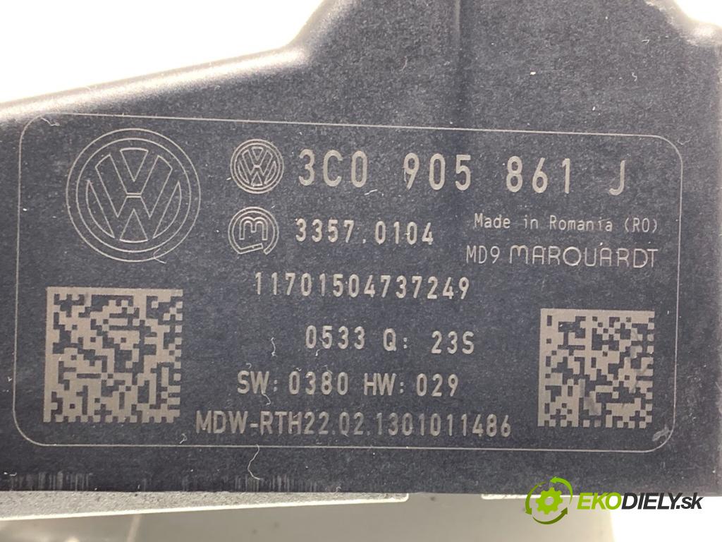 VW PASSAT B6 Kombi 2005 103 kW 2.0 TDI 1968 blokáda volantu 3C0905861J (Ostatné)