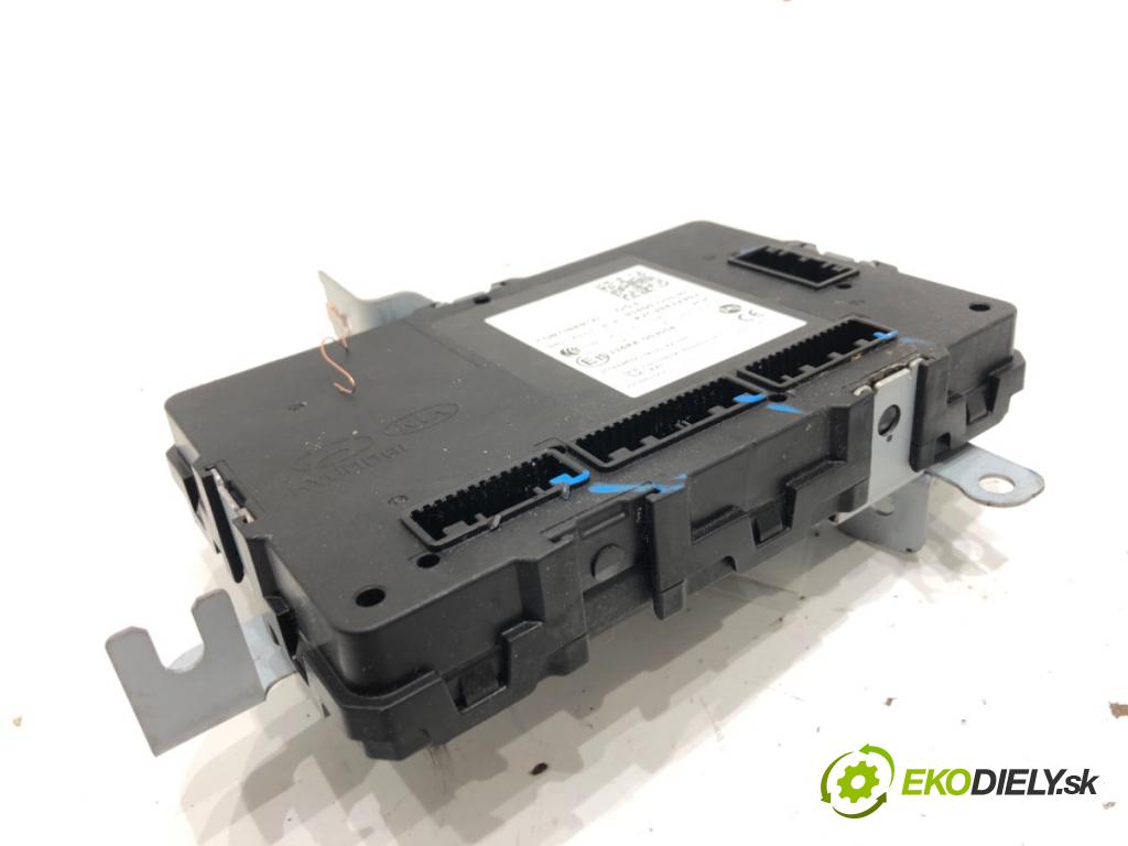 KIA NIRO SUV 2017 77 kW 1.6 GDI Hybrid 1580 Modul komfortu 95400-G5530 (Modul komfortu)