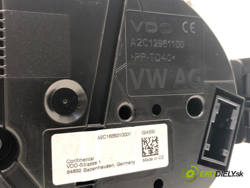 SKODA KAROQ SUV 2018 85 kW 1.6 TDI 1598 Prístrojovka 565920751B (Prístrojová doska)