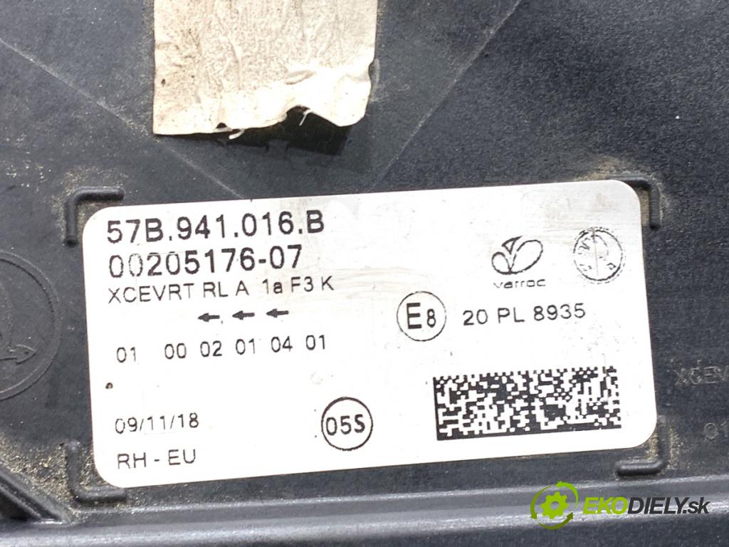 SKODA KAROQ SUV 2018 85 kW 1.6 TDI 1598 světlomet pravý přední část 57B941016B