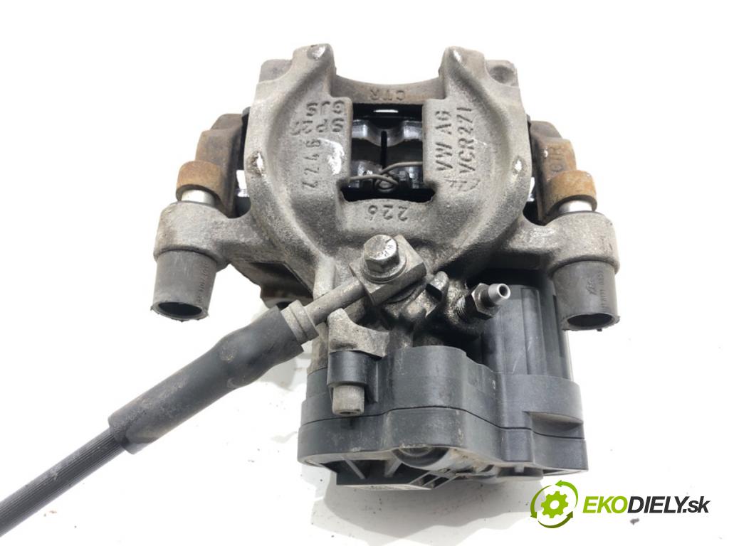 SKODA KAROQ SUV 2018 85 kW 1.6 TDI 1598 Brzdič strmeň pravy zad 5Q0615406EE