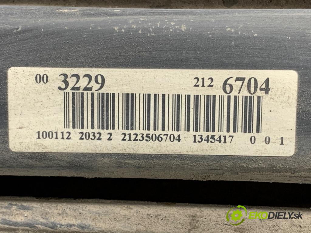 MERCEDES-BENZ W212 sedan 2012 155 kW E 350 BlueTEC (212.024) 2987 výztuha zadní část 2123506704