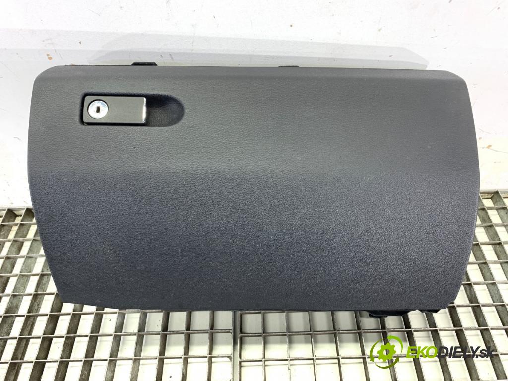 MERCEDES-BENZ W212 sedan 2012 155 kW E 350 BlueTEC (212.024) 2987 Priehradka, kastlík spolujazdca A2126800291 (Priehradka (kastlík))