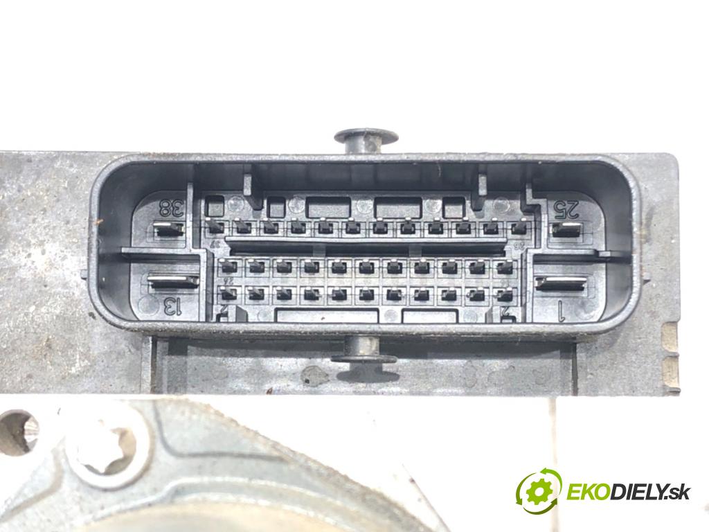 MERCEDES-BENZ W212 sedan 2012 155 kW E 350 BlueTEC (212.024) 2987 Pumpa ABS 2124315512 (Pumpa ABS)