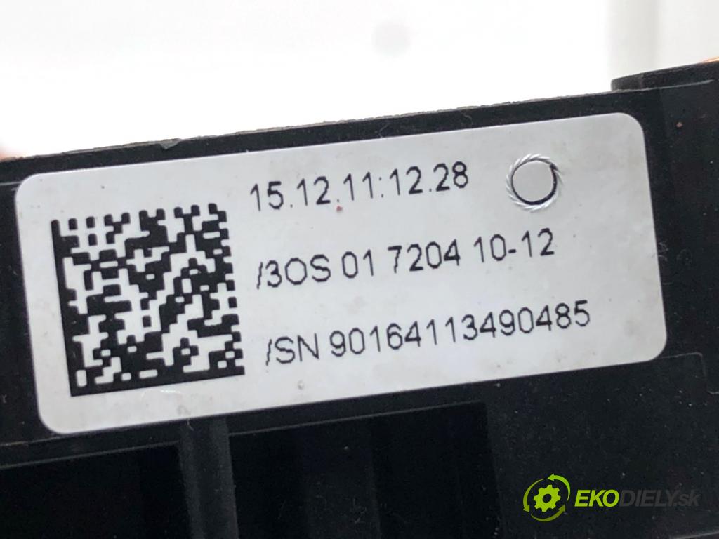 MERCEDES-BENZ W212 sedan 2012 155 kW E 350 BlueTEC (212.024) 2987 Kulisa 01720410 (Rýchlostná páka (kulisa))