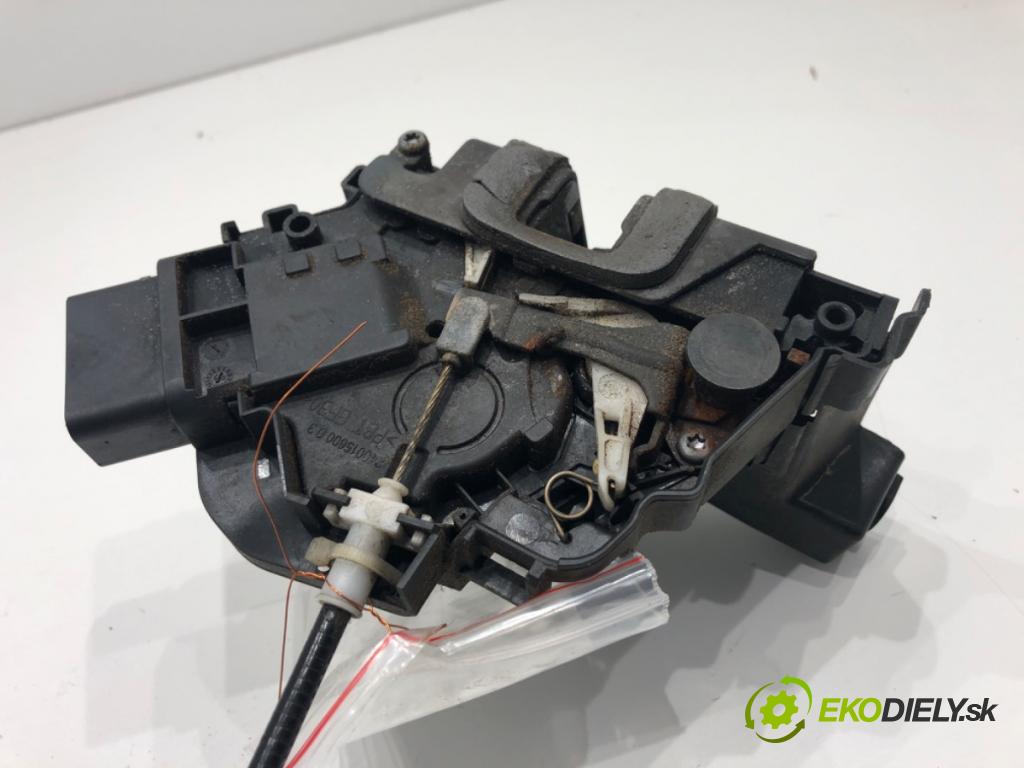 FORD MONDEO MK4 Kombi 2007 103 kW 2.0 TDCi 1997 zámok dveře levý přední část 6M2A-R21813-EC