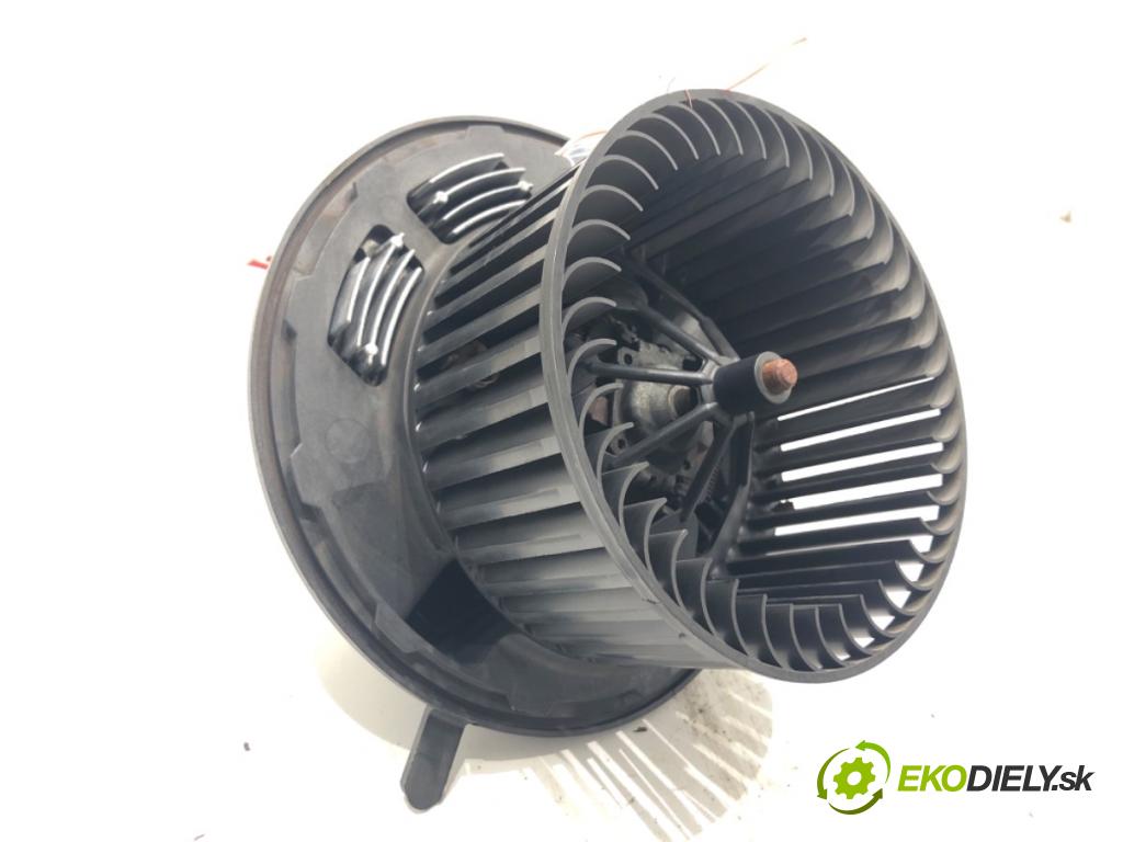 BMW E92 coupe 2009 125 kW 320 i 1995 ventilátor kúrenia 985466N