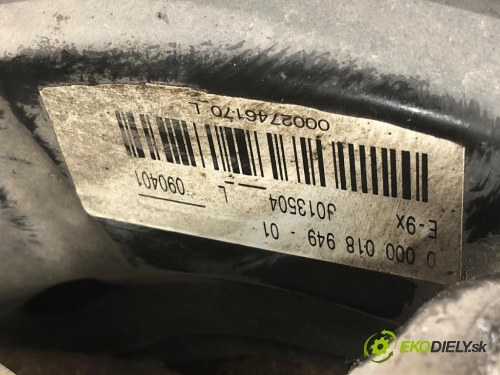 BMW E92 coupe 2009 125 kW 320 i 1995 výztuha zadní část 6783713