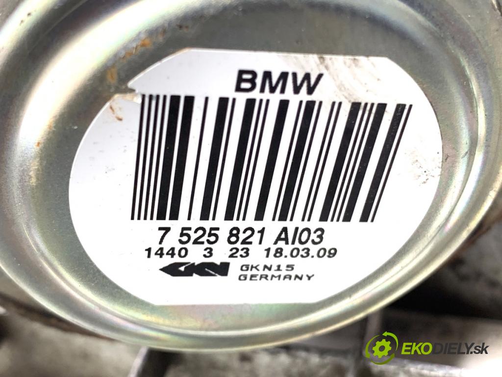 BMW E92 coupe 2009 125 kW 320 i 1995 Poloos ľavy zad 7525821