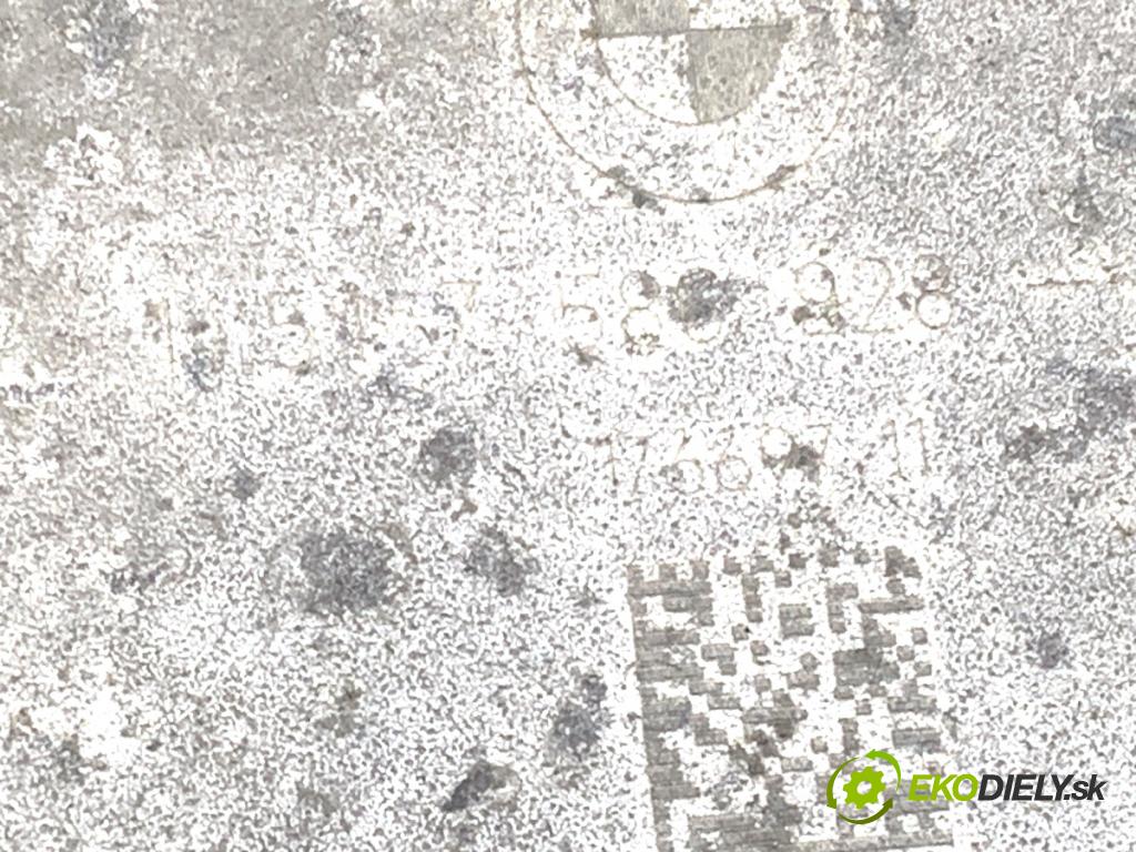 BMW E92 coupe 2009 125 kW 320 i 1995 pumpa vody 7586928 (Vodní pumpy)