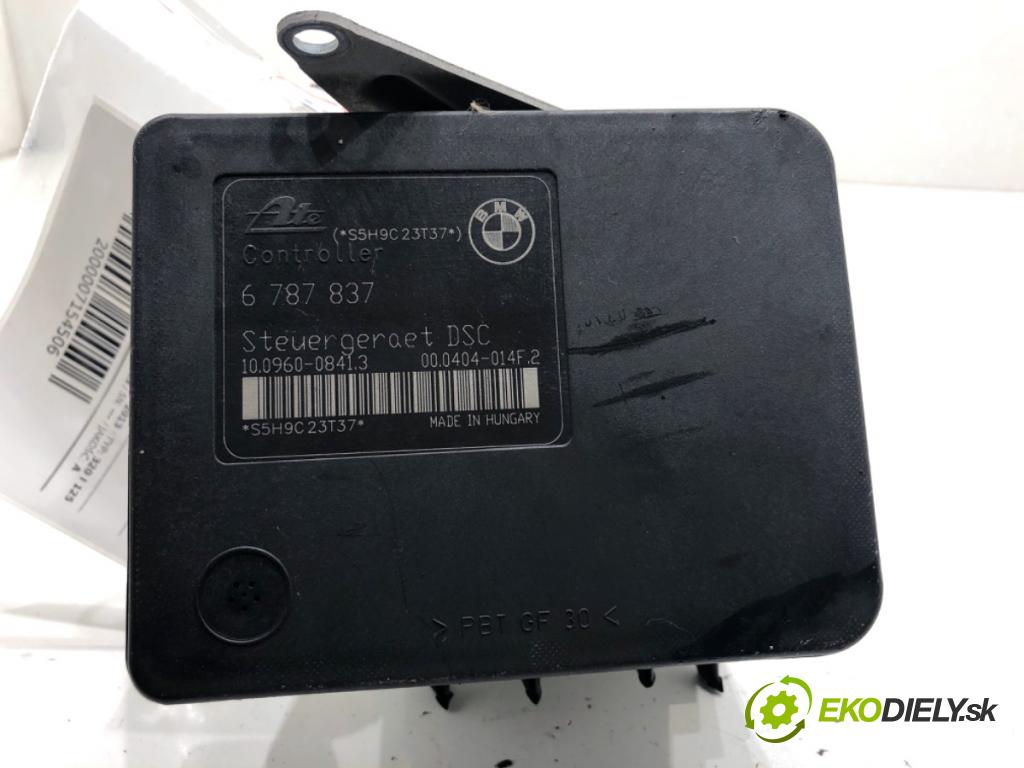 BMW E92 coupe 2009 125 kW 320 i 1995 Pumpa ABS 6787837 (Pumpa ABS)