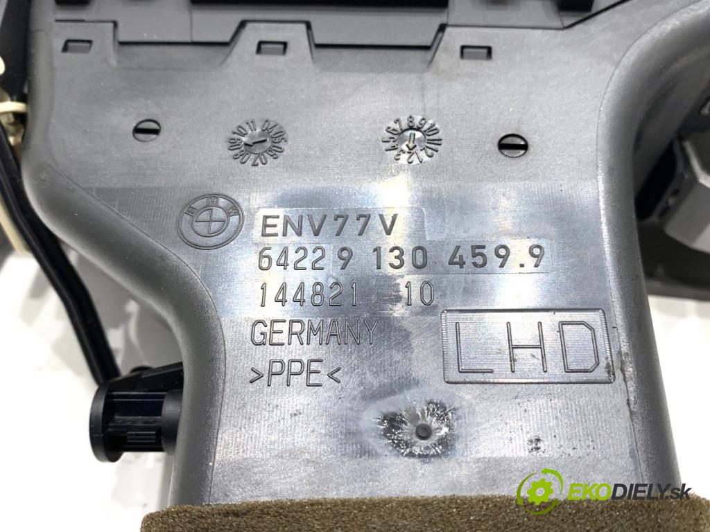 BMW E92 coupe 2009 125 kW 320 i 1995 lišty kryt  (Lišta)