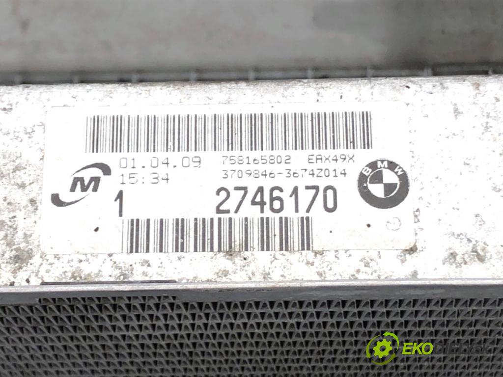 BMW E92 coupe 2009 125 kW 320 i 1995 chladič vody 7581658 (Chladiče vody)