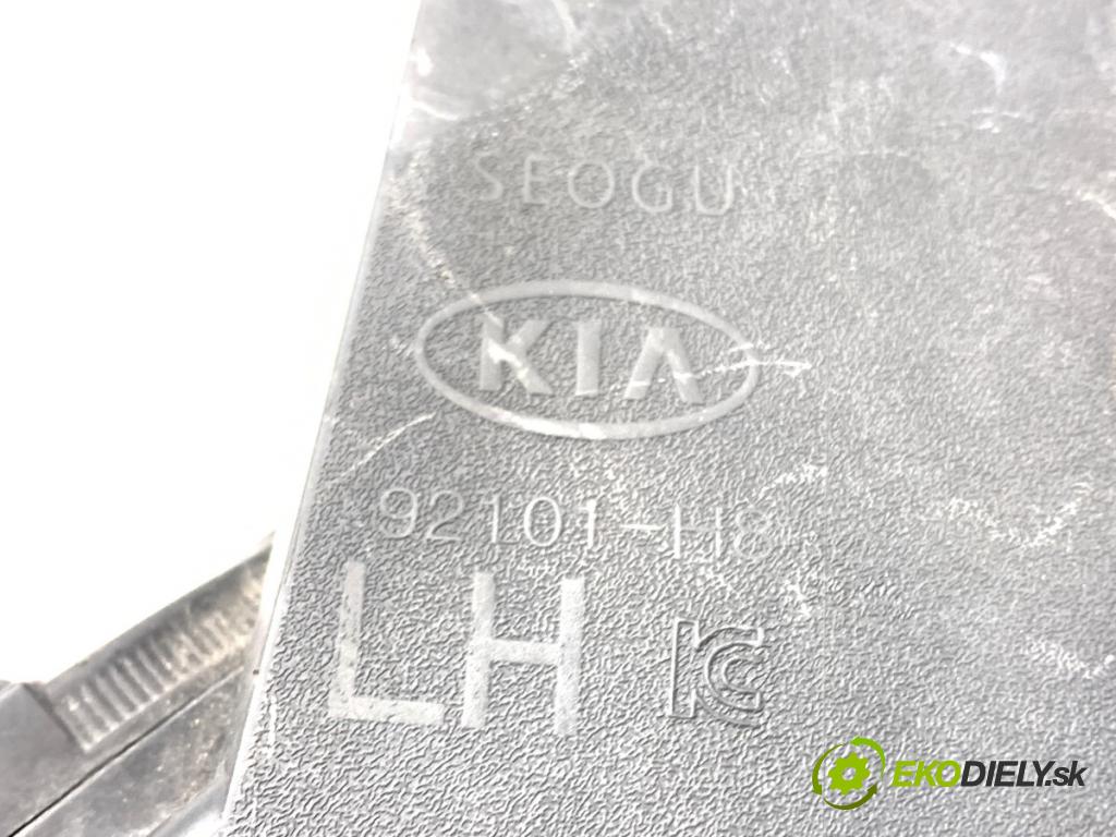 KIA RIO IV liftback 2017 73 kW 1.4 1368 světlomet levý přední část 92101-H8