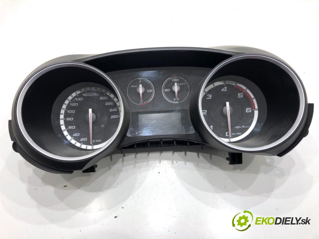 ALFA ROMEO GIULIETTA liftback 2011 77 kW 1.6 JTDM (940FXD1A) 1598 Prístrojovka 50516478 (Prístrojová doska)