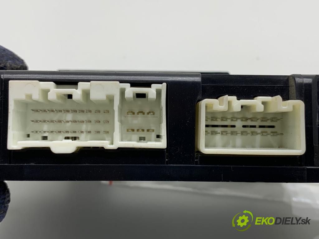 MAZDA CX-9 SUV 2012 204 kW 3.7 3726 Modul komfortu TG1867560 (Modul komfortu)