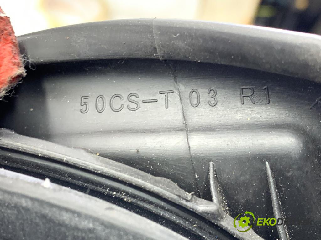 MAZDA CX-9 SUV 2012 204 kW 3.7 3726 tesnenie Dvere zad pravá 50CS-T03 (Karoséria ostatné)