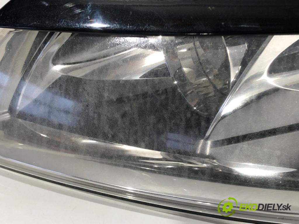 AUDI Q7 4L SUV 2008 240 kW 4.2 TDI quattro 4134 světlomet levý přední část XENON 4L0941003B