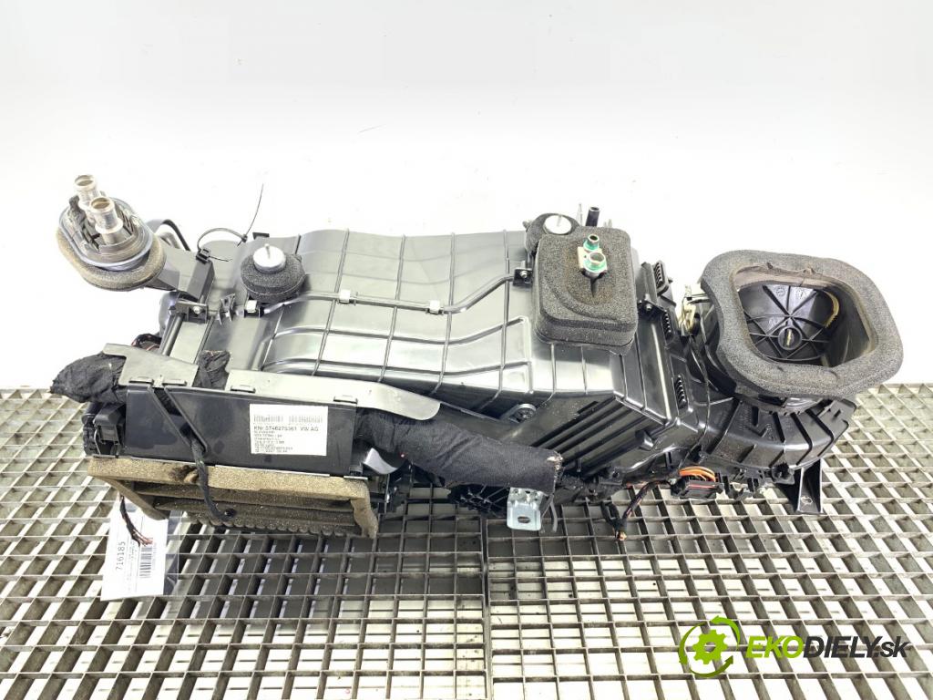 AUDI Q7 4L SUV 2008 240 kW 4.2 TDI quattro 4134 topné těleso radiátor topení 4L1820003R (Radiátory topení)