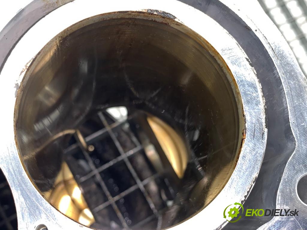 TOYOTA AVENSIS T27 Kombi 2009 112 kW 2.0 (ZRT272_) 1987 blok Motor 3ZR (Blok motora)