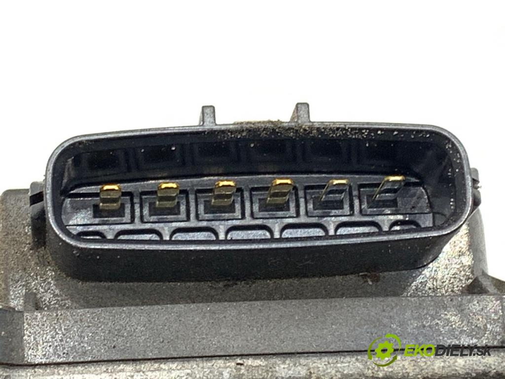 TOYOTA AVENSIS T27 Kombi 2009 112 kW 2.0 (ZRT272_) 1987 Škrtiaca klapka 22030-37050 (Škrtiaca klapka)