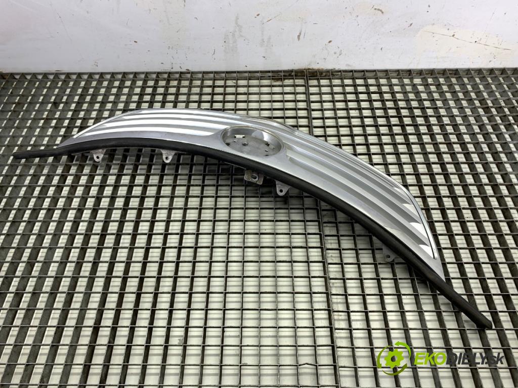 TOYOTA AVENSIS T27 Kombi 2009 112 kW 2.0 (ZRT272_) 1987 mřížka maska 53100-05110 (Mřížky (masky) chladičů)