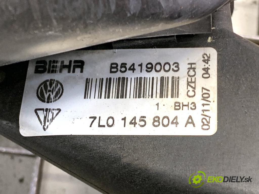 AUDI Q7 4L SUV 2008 240 kW 4.2 TDI quattro 4134 intercooler pravý 7L0145804A (Chladiče nasávaného vzduchu (intercoolery))