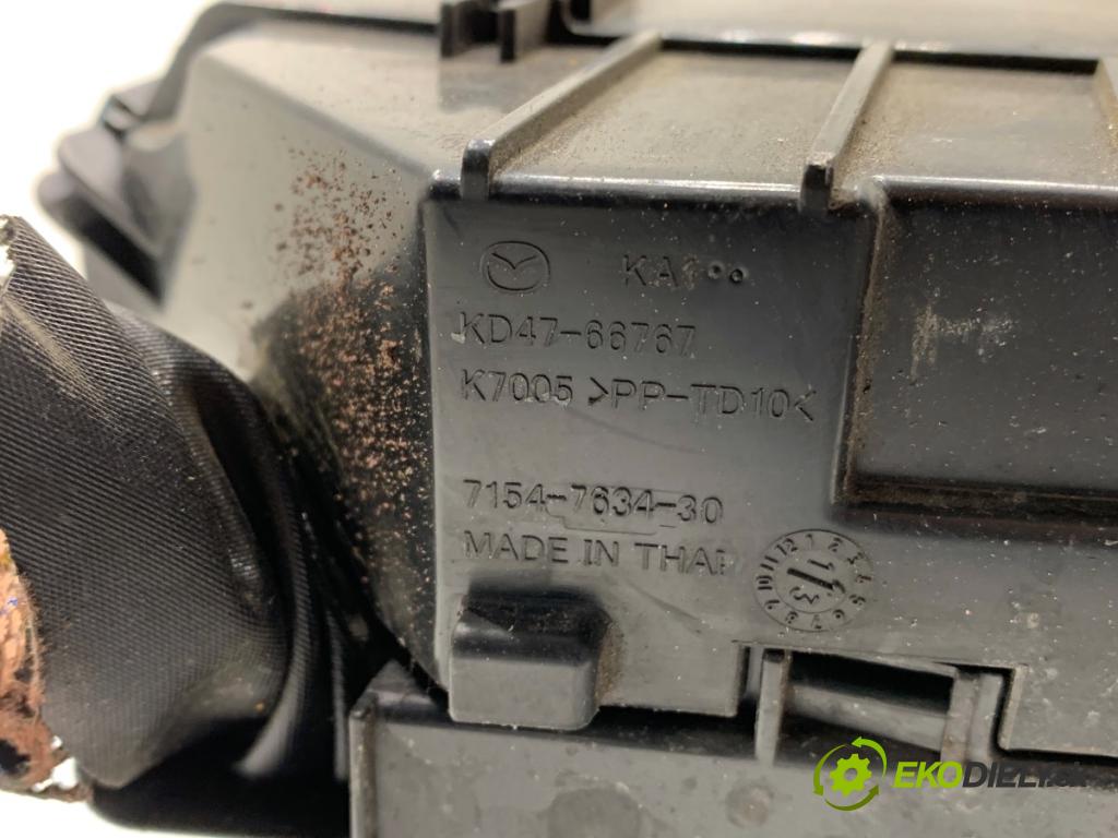 MAZDA 6 GJ Kombi 2013 129 kW 2.2 D (GJ2FW) 2191 skříňka poistková KD45-675X0C (Pojistkové skříňky)