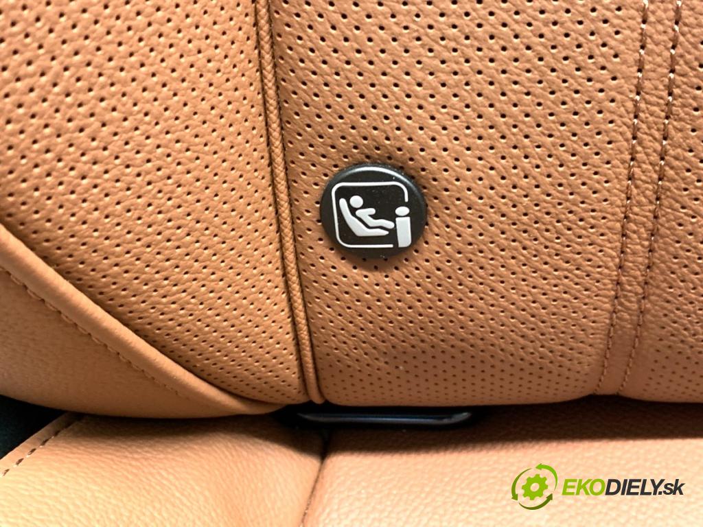 SKODA 2.0 TSI  2024 195 kW 2.0 TSI 195 kW [265 KM] benzyna 2023 - 1984 Sedadlo pravy predný