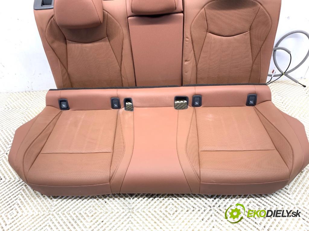 SKODA 2.0 TSI  2024 195 kW 2.0 TSI 195 kW [265 KM] benzyna 2023 - 1984 Sedadlo druhý rad