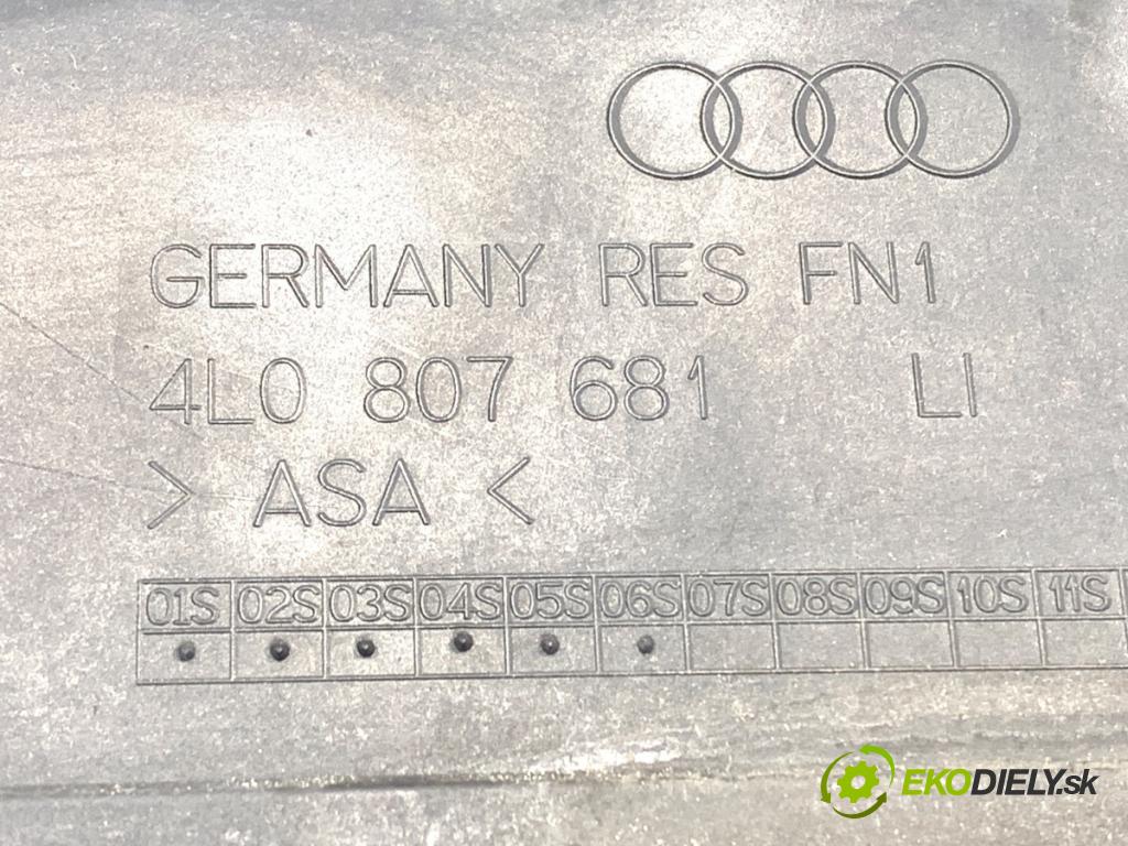 AUDI Q7 4L SUV 2008 240 kW 4.2 TDI quattro 4134 mří nárazníka levý přední část 4L0807681