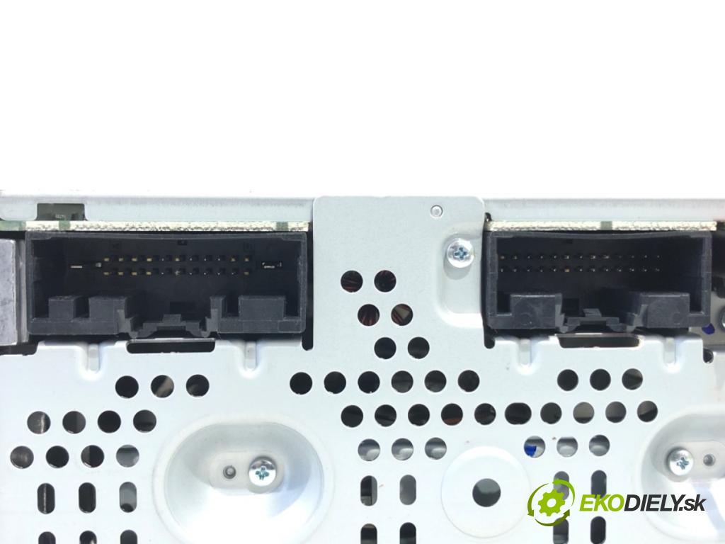 FORD MONDEO MK5 sedan 2014 130 kW 2.0 Hybrid 1999 RADIO DS7T-19C107-BM (Audio zariadenie)