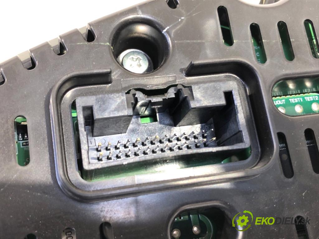 FORD MONDEO MK5 sedan 2014 130 kW 2.0 Hybrid 1999 Prístrojovka ES7T-10849-NC (Prístrojová doska)