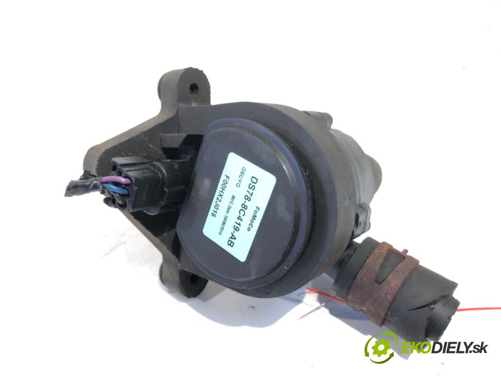 FORD MONDEO MK5 sedan 2014 130 kW 2.0 Hybrid 1999 DALŠÍ: Pumpa vody DS78-8C419-AB (Vodná pumpa)