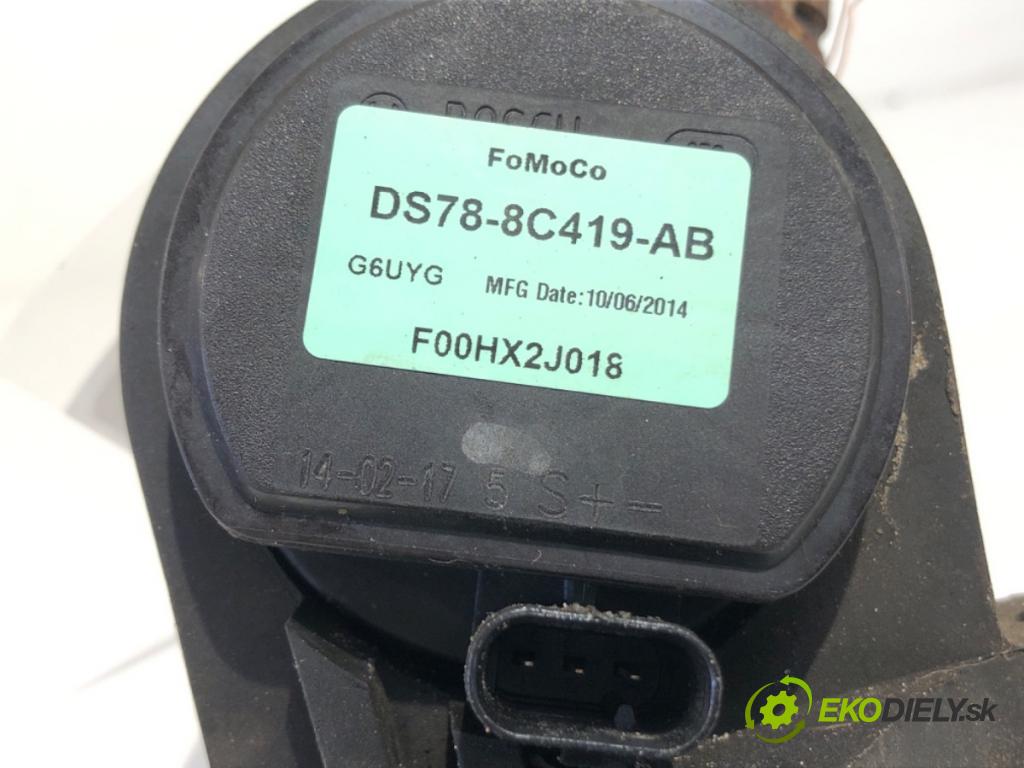 FORD MONDEO MK5 sedan 2014 130 kW 2.0 Hybrid 1999 DALŠÍ: pumpa vody DS78-8C419-AB (Vodní pumpy)