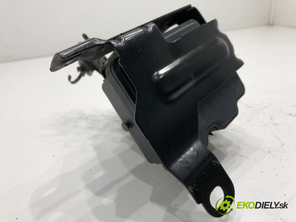 PEUGEOT 3008 SUV 2018 96 kW 1.5 BlueHDi 130 1499 Pumpa ABS 9812786180 (Pumpa ABS)