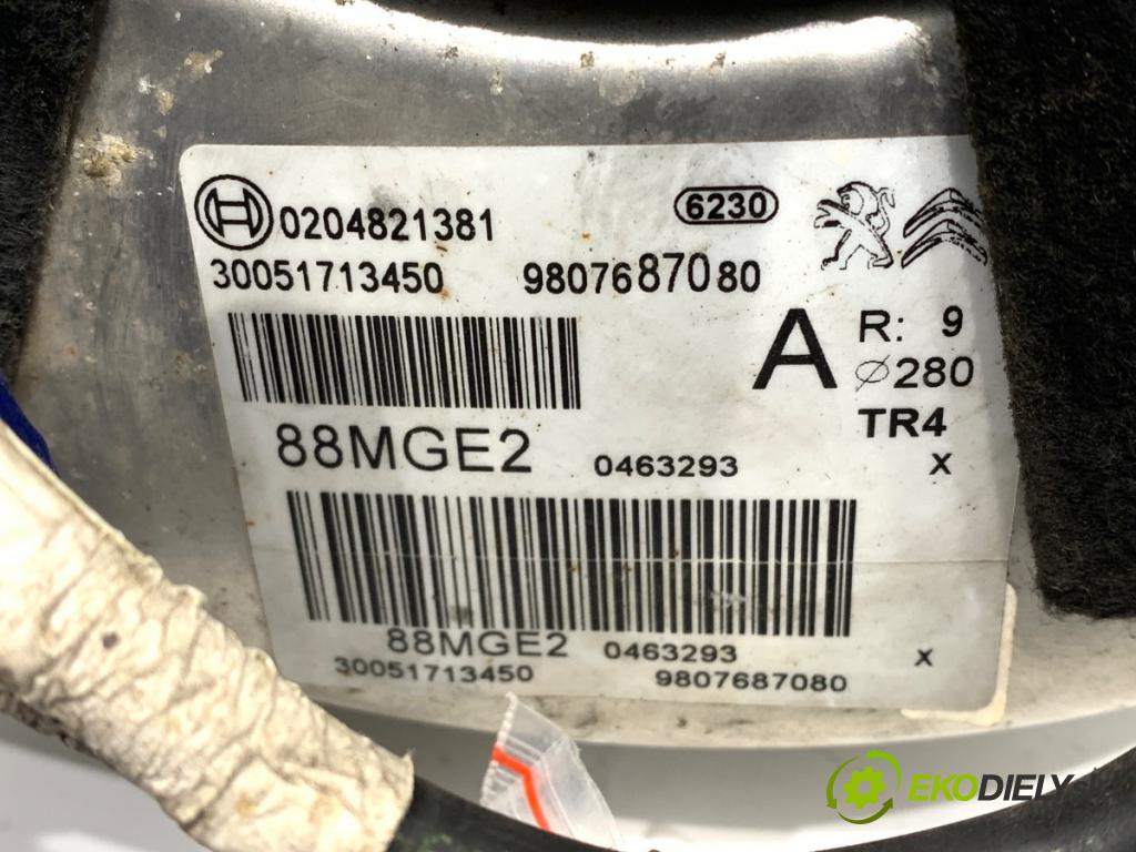 PEUGEOT 3008 SUV 2018 96 kW 1.5 BlueHDi 130 1499 Posilovač bŕzd 9807687080