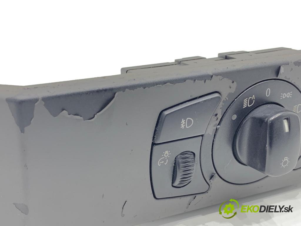 BMW E60 sedan 2003 125 kW 520 i 2171 Spínač svetiel 6925286